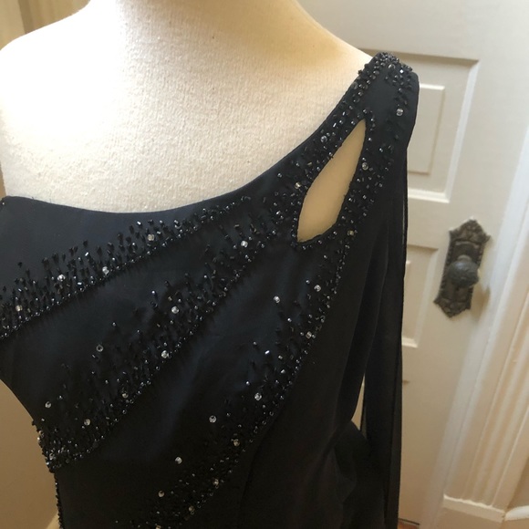 Evening Dress - Picture 3 of 7